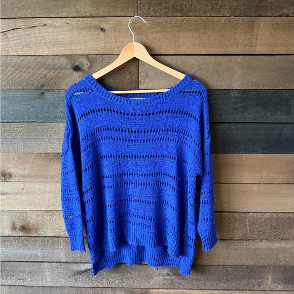august silk Tops - Vintage Blue Knit Sweater Open Knit Lightweight Boat Neck Pullover